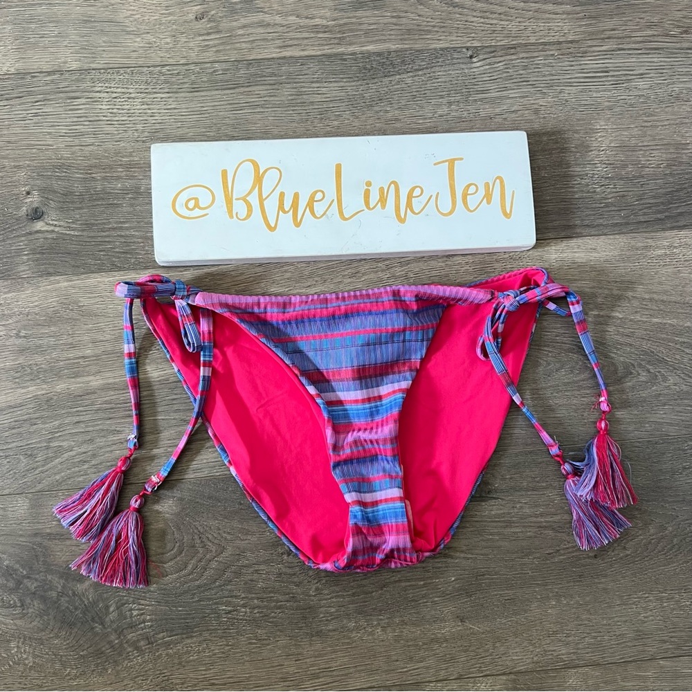 Becca Stripe Therapy Reversible Bikini Bottoms NWOT - Picture 1 of 7